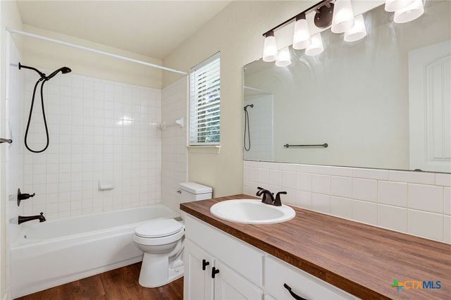 108 E Reagan Avenue, Copperas Cove, TX 76522