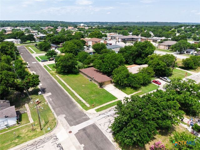 108 E Reagan Avenue, Copperas Cove, TX 76522