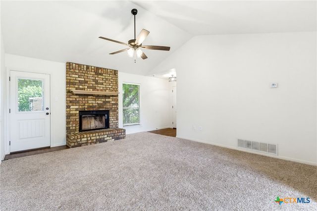 108 E Reagan Avenue, Copperas Cove, TX 76522