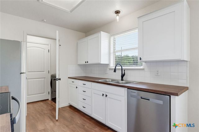 108 E Reagan Avenue, Copperas Cove, TX 76522