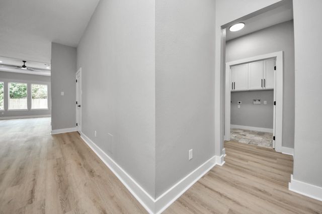 216 W Curtis Avenue, Pasadena, TX 77502