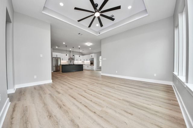 216 W Curtis Avenue, Pasadena, TX 77502