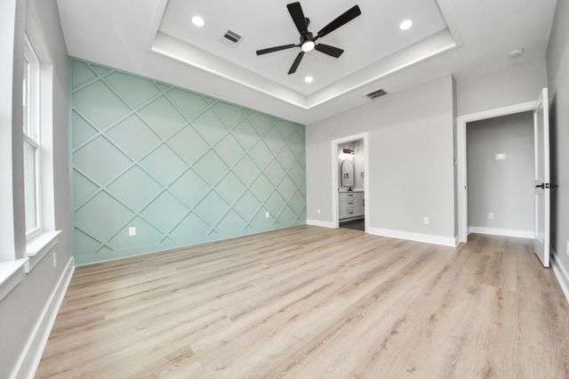 216 W Curtis Avenue, Pasadena, TX 77502