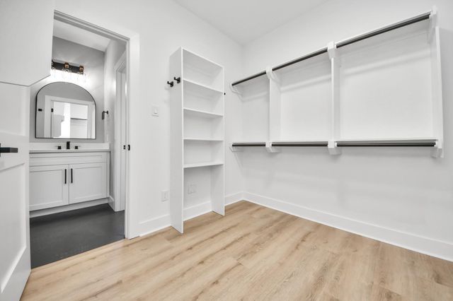216 W Curtis Avenue, Pasadena, TX 77502