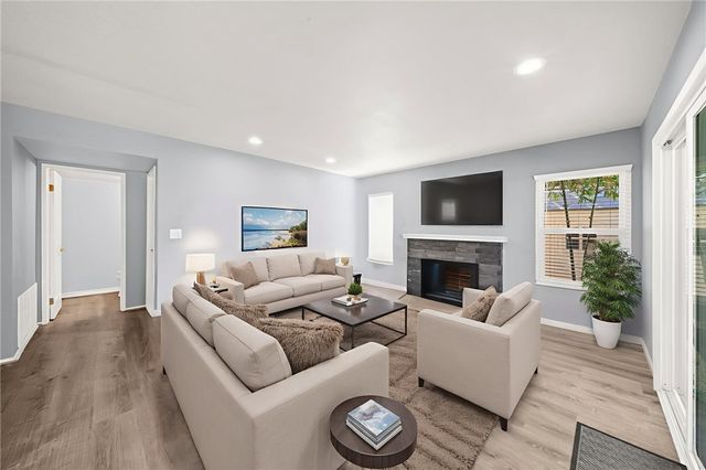 40609 Symeron, Murrieta, CA 92562