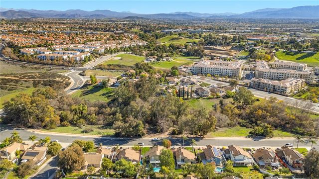 40609 Symeron, Murrieta, CA 92562