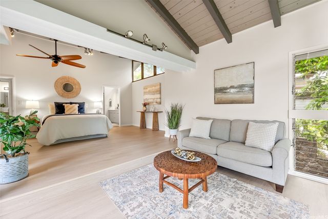 3621 Nuuanu Pali Drive, Honolulu, HI 96817