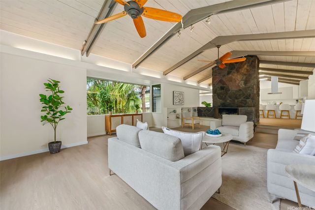 3621 Nuuanu Pali Drive, Honolulu, HI 96817