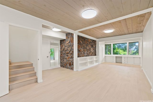 3621 Nuuanu Pali Drive, Honolulu, HI 96817