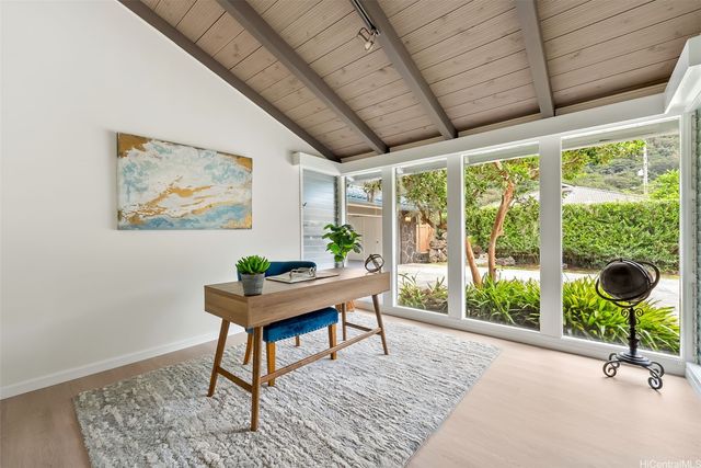 3621 Nuuanu Pali Drive, Honolulu, HI 96817