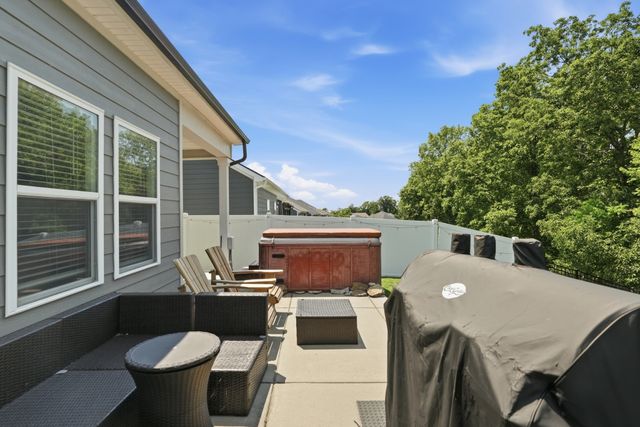 1078 Holland Ridge Way, Lebanon, TN 37090