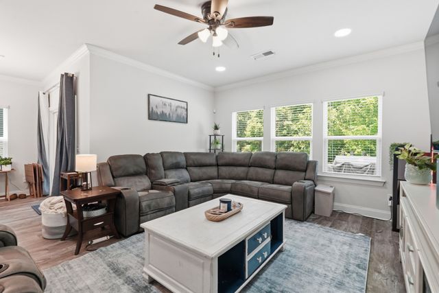 1078 Holland Ridge Way, Lebanon, TN 37090