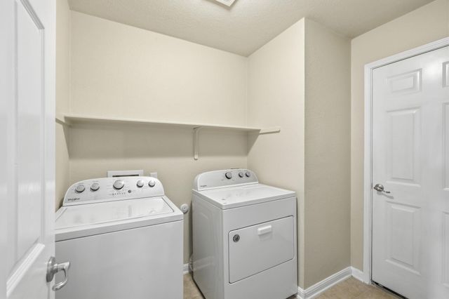 119 Bayliss ST, Hutto, TX 78634