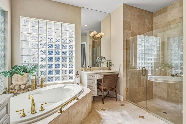 114 Vintage Isle Lane, Palm Beach Gardens, FL 33418