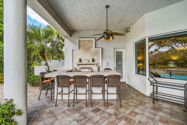 114 Vintage Isle Lane, Palm Beach Gardens, FL 33418