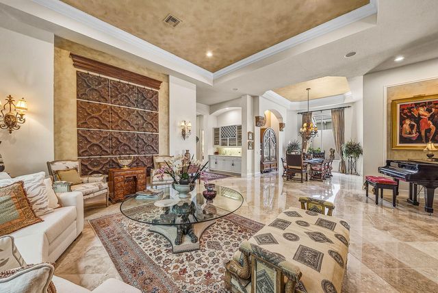 114 Vintage Isle Lane, Palm Beach Gardens, FL 33418