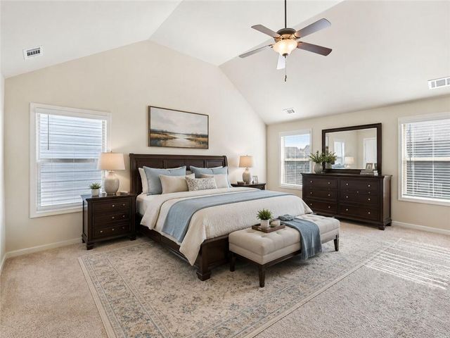 2002 Bridgewater Pass, Hampton, GA 30228