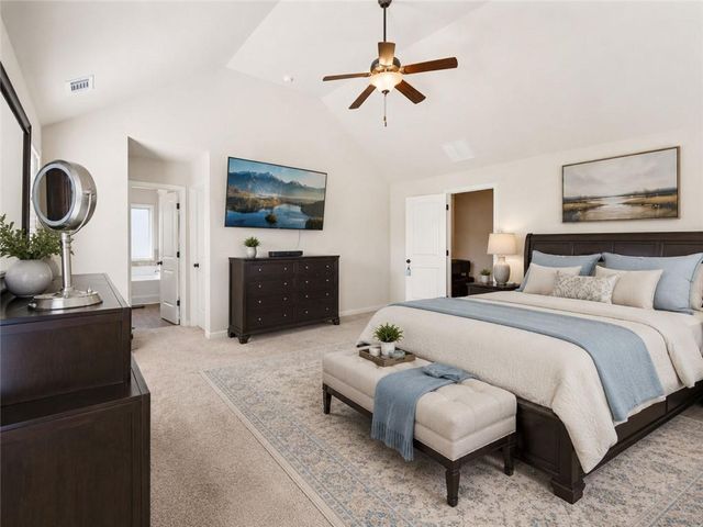 2002 Bridgewater Pass, Hampton, GA 30228