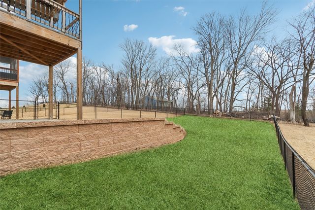 1000 Creekside Drive, Tiffin, IA 52340