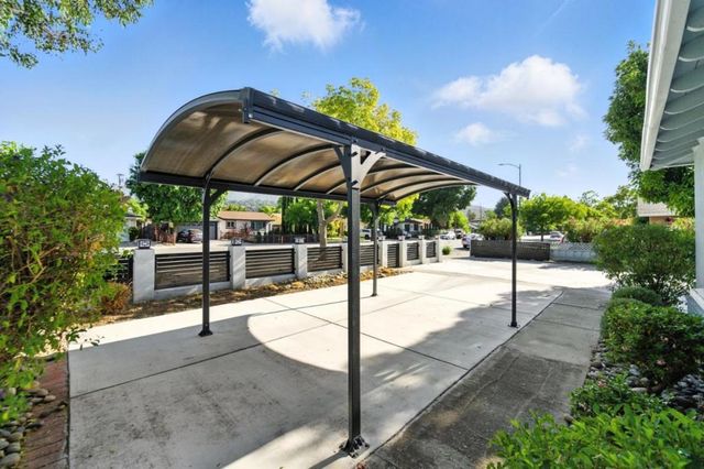 1705 Blossom Hill Road, San Jose, CA 95124