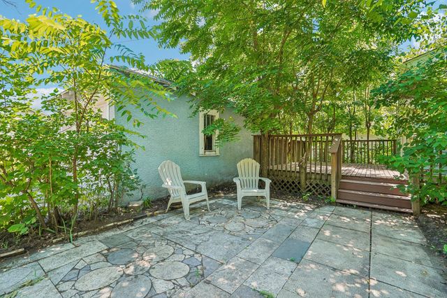 550 Saint Clair Avenue, Saint Paul, MN 55102