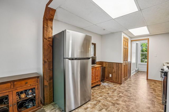 550 Saint Clair Avenue, Saint Paul, MN 55102