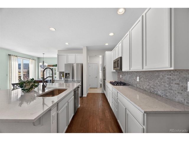 20016 W 93rd Ave, Arvada, CO 80007