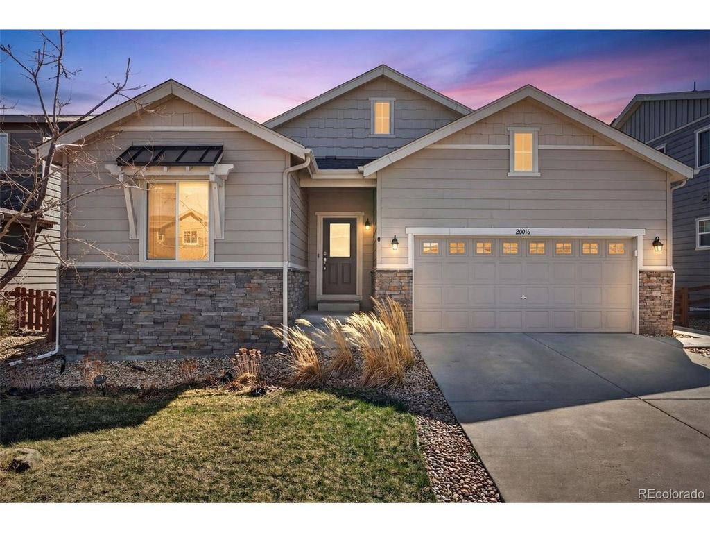 20016 W 93rd Ave, Arvada, CO 80007