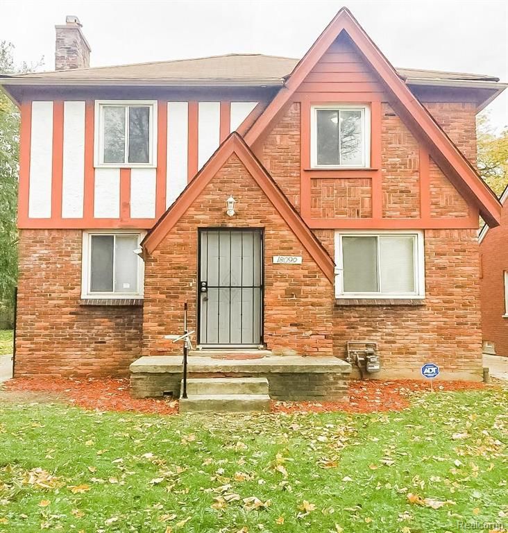 18099 Blackmoor Street, Detroit, MI 48234