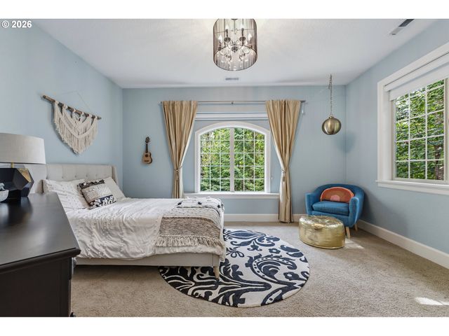 14067 GOODALL Rd, Lake Oswego, OR 97034