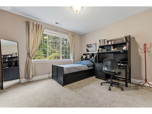 14067 GOODALL Rd, Lake Oswego, OR 97034
