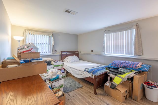520 S 15th Court, St. Charles, IL 60174