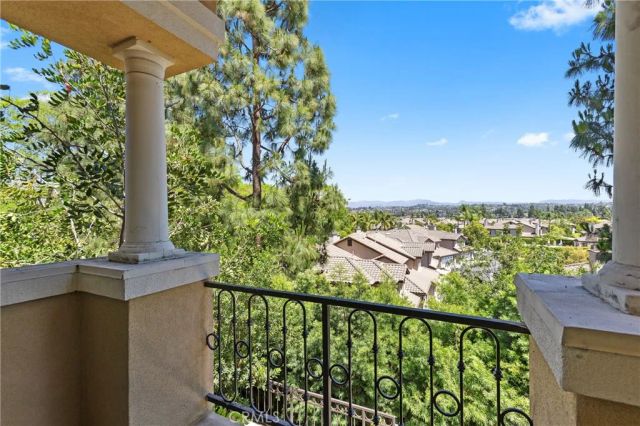 10 Bravo, Aliso Viejo, CA 92656