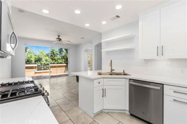 10 Bravo, Aliso Viejo, CA 92656