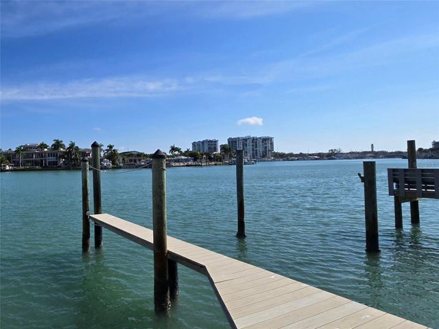10025 GULF BOULEVARD, Treasure Island, FL 33706