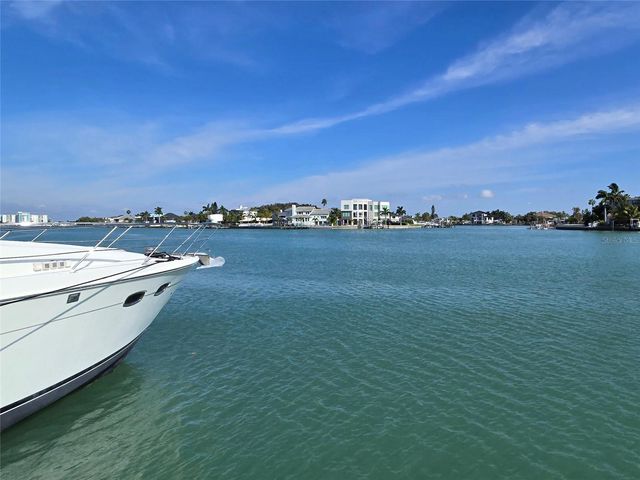 10025 GULF BOULEVARD, Treasure Island, FL 33706