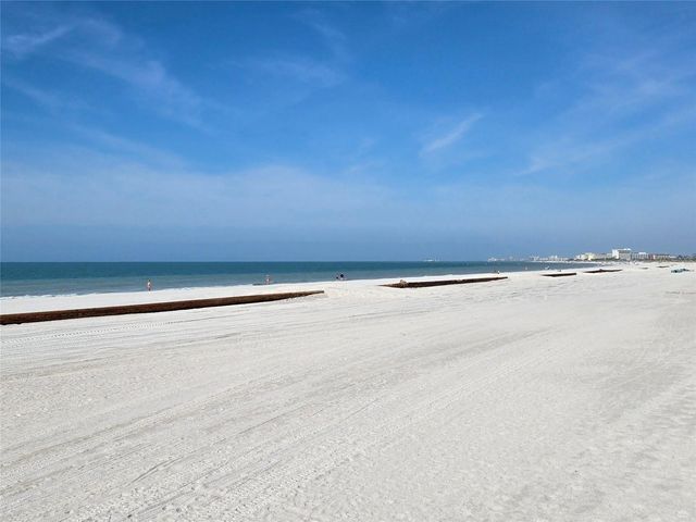 10025 GULF BOULEVARD, Treasure Island, FL 33706