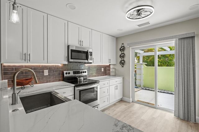 316 WEXFORD TERRACE 167, Venice, FL 34293