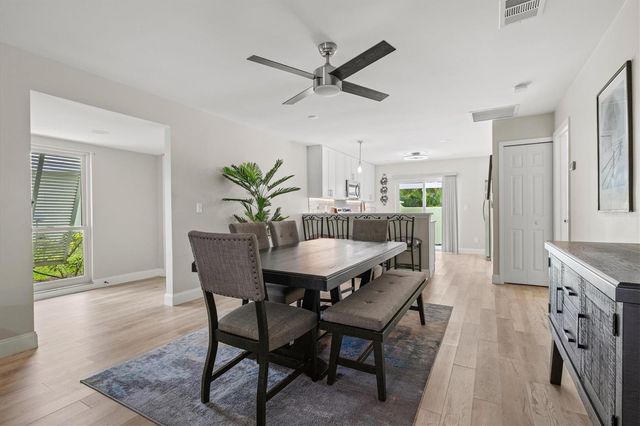 316 WEXFORD TERRACE 167, Venice, FL 34293