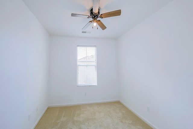 1587 N Strada Way, Clovis, CA 93619