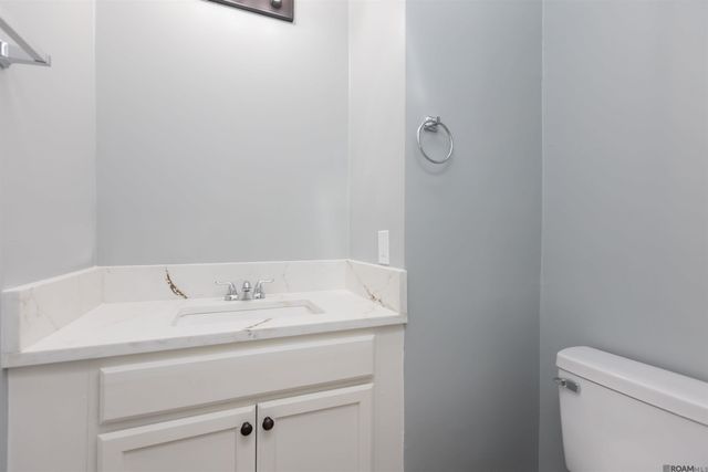 8013 Brandon Dr, Baton Rouge, LA 70809