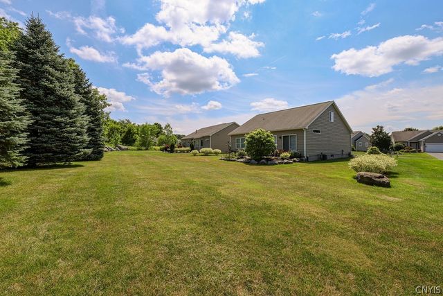 133 Edwards Falls Lane, Manlius, NY 13104