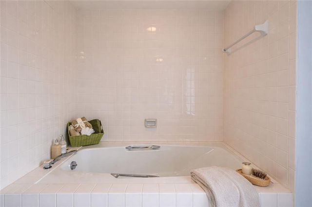 5690 Highway A1a Highway 101n, Indian River Shores, FL 32963