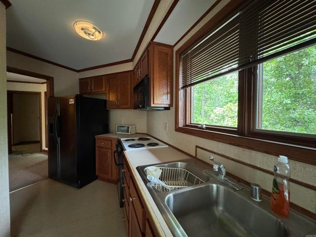 18700 Dwight Little Road, Roland, AR 72135