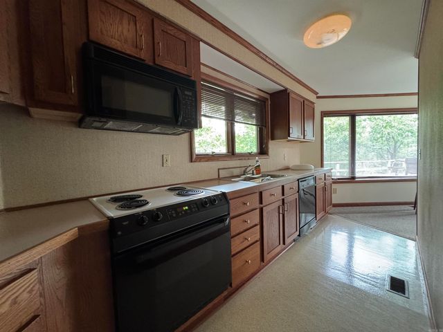 18700 Dwight Little Road, Roland, AR 72135