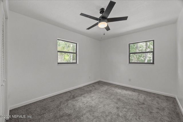 109 IVEY Road, San Mateo, FL 32187
