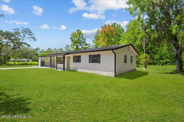 109 IVEY Road, San Mateo, FL 32187
