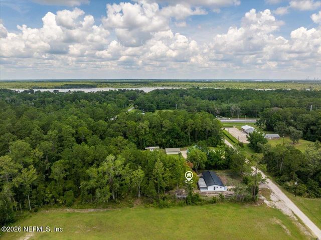 109 IVEY Road, San Mateo, FL 32187