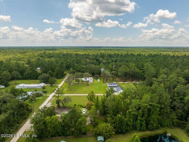 109 IVEY Road, San Mateo, FL 32187