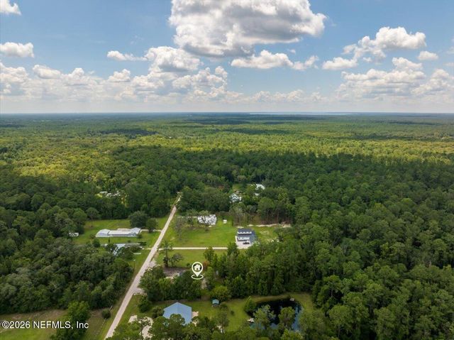 109 IVEY Road, San Mateo, FL 32187